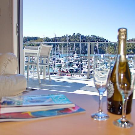 Marina Park Apartments Whitianga Buitenkant foto