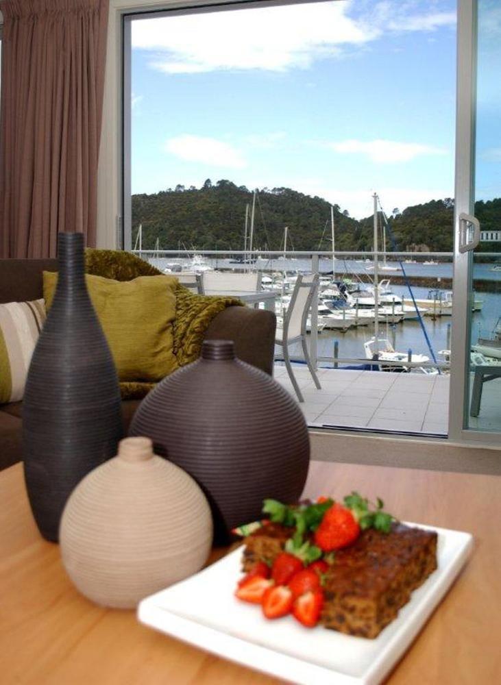 Marina Park Apartments Whitianga Buitenkant foto