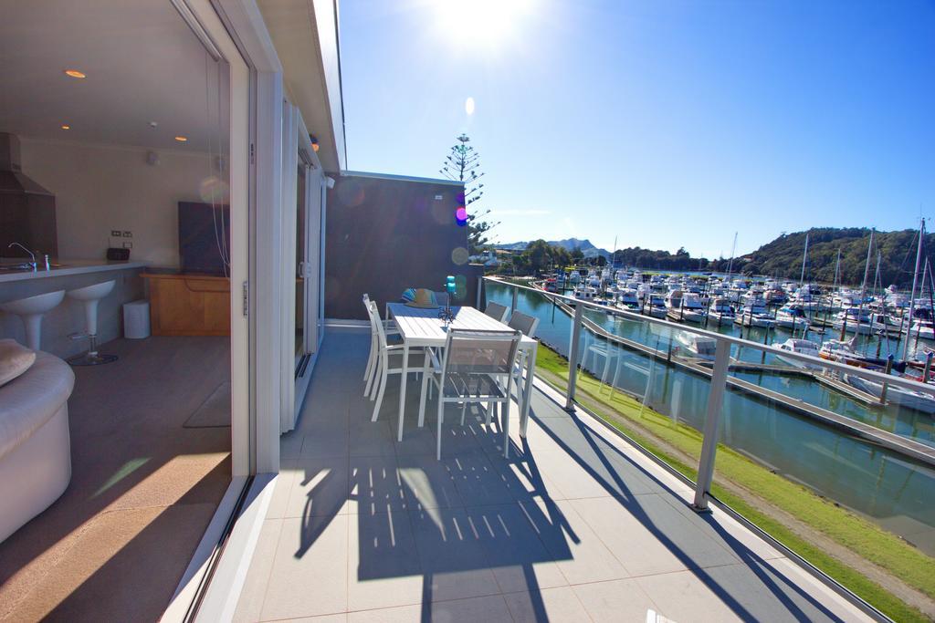 Marina Park Apartments Whitianga Buitenkant foto