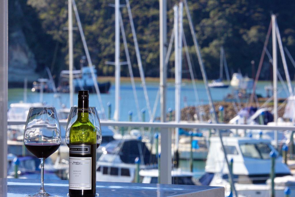 Marina Park Apartments Whitianga Buitenkant foto